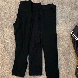Black leggings